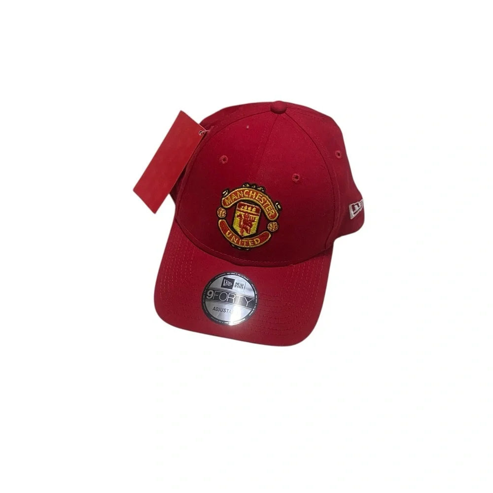 N/A red cap